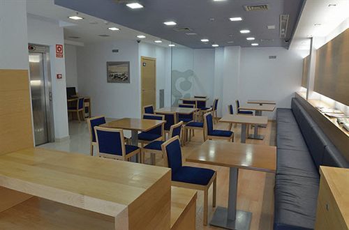 Hotel Del Port Сан-Карлос-де-ла-Рапита Экстерьер фото